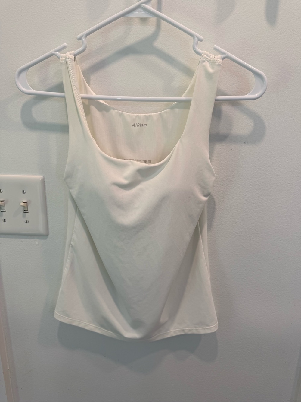 Uniqlo AIRism Women's Tank Top Size Small